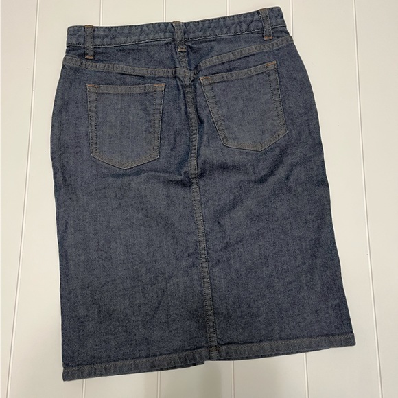 J. Crew Knee Length Denim Pencil Skirt Sz 4 - Picture 3 of 8